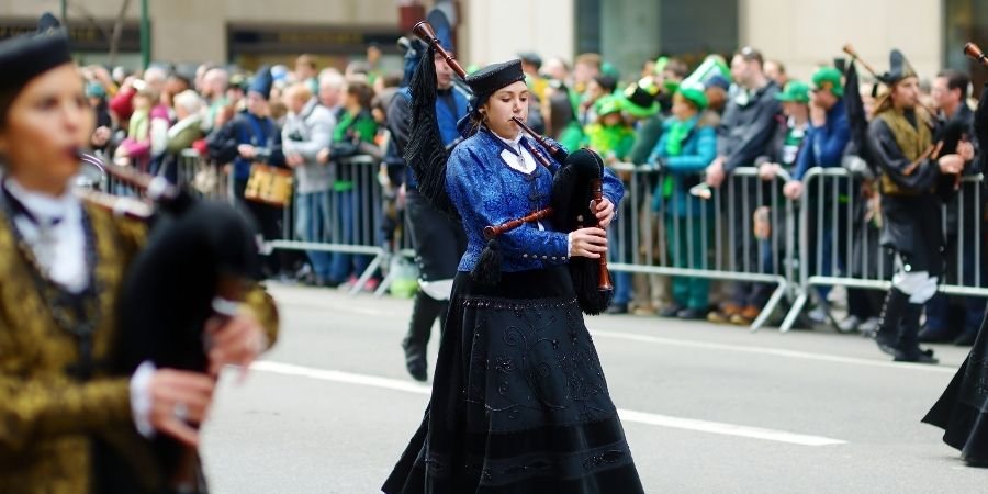 Ropa Irlandesa tradicional